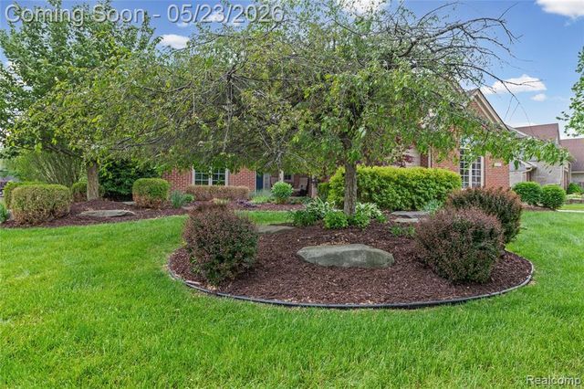 51013 W Hills Drive, Plymouth, MI 48170