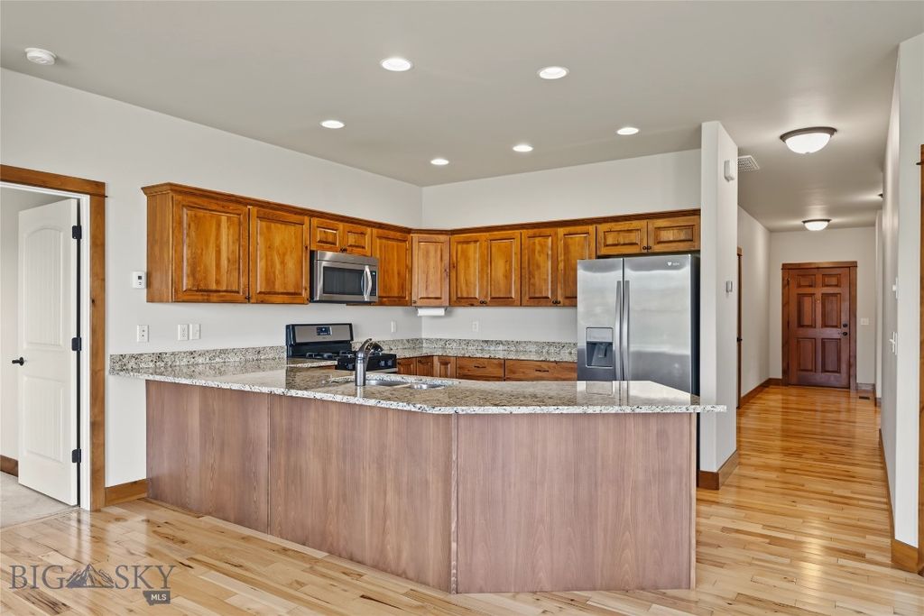 856 Sanders Avenue F, Bozeman, MT 59718 photo 5
