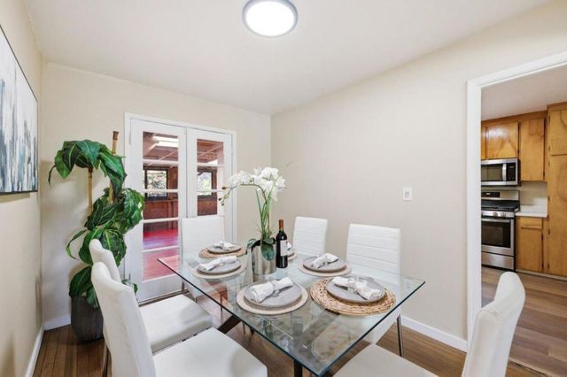 1537 Cypress Avenue, San Mateo, CA 94401