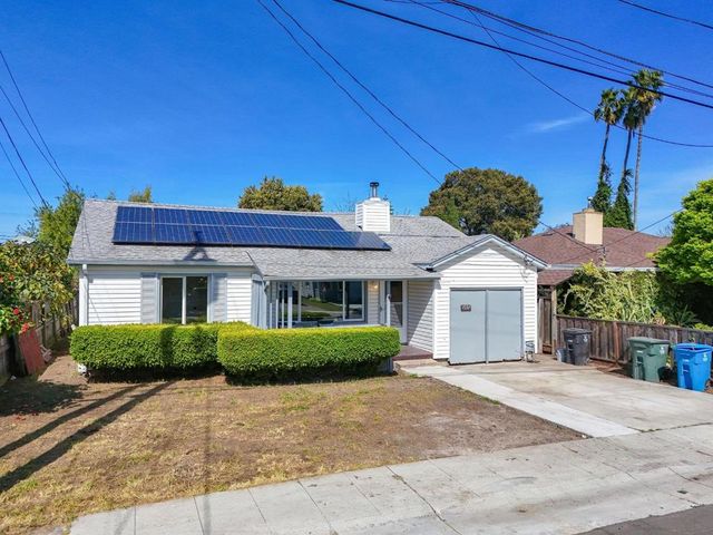1537 Cypress Avenue, San Mateo, CA 94401