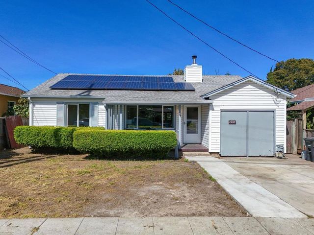 1537 Cypress Avenue, San Mateo, CA 94401