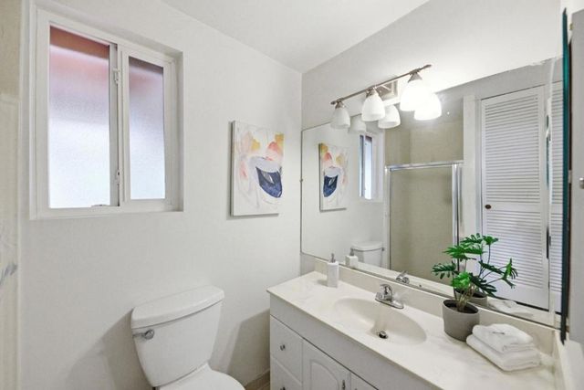 1537 Cypress Avenue, San Mateo, CA 94401