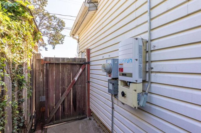 1537 Cypress Avenue, San Mateo, CA 94401