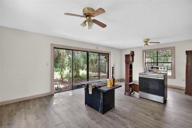 19 E MORNINGVIEW DRIVE, Eustis, FL 32726