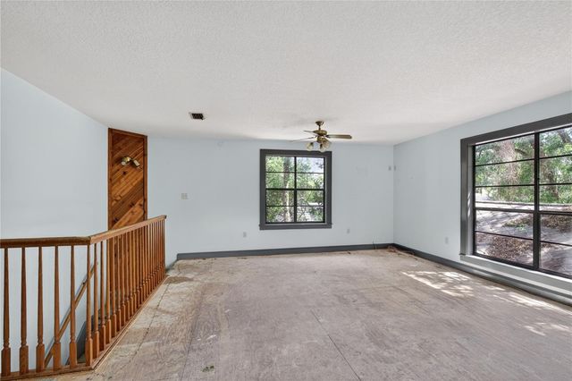 19 E MORNINGVIEW DRIVE, Eustis, FL 32726