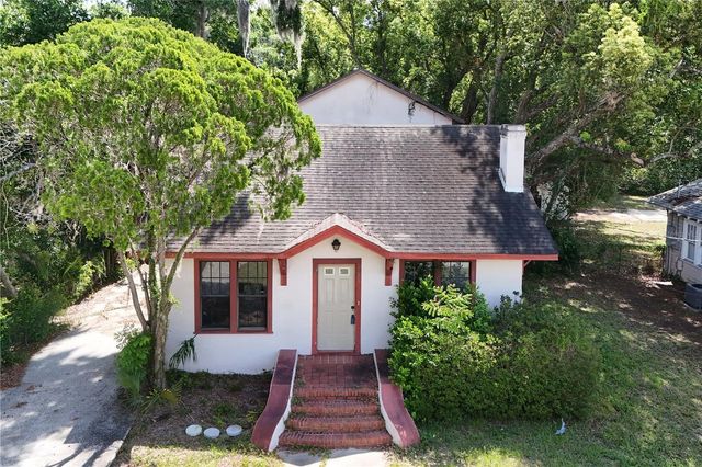 19 E MORNINGVIEW DRIVE, Eustis, FL 32726