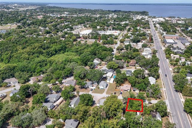 19 E MORNINGVIEW DRIVE, Eustis, FL 32726