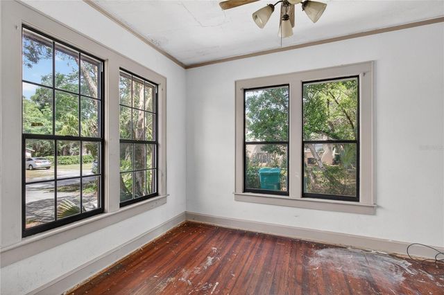 19 E MORNINGVIEW DRIVE, Eustis, FL 32726