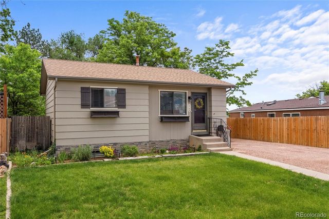2708 Norwich Avenue, Pueblo, CO 81003