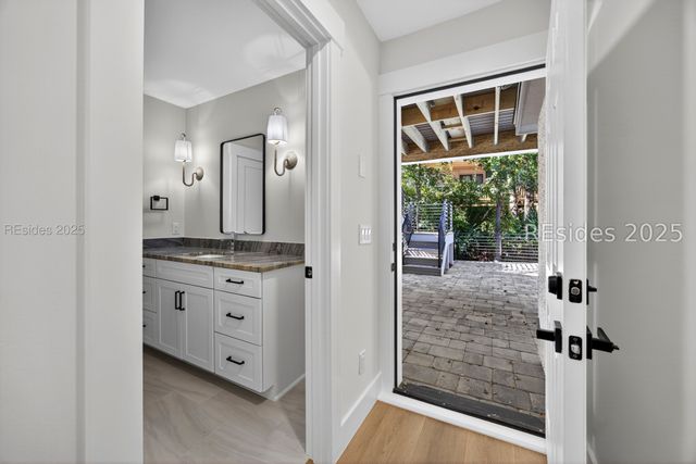 110 Shell Midden Ln, Hilton Head Island, SC 29928