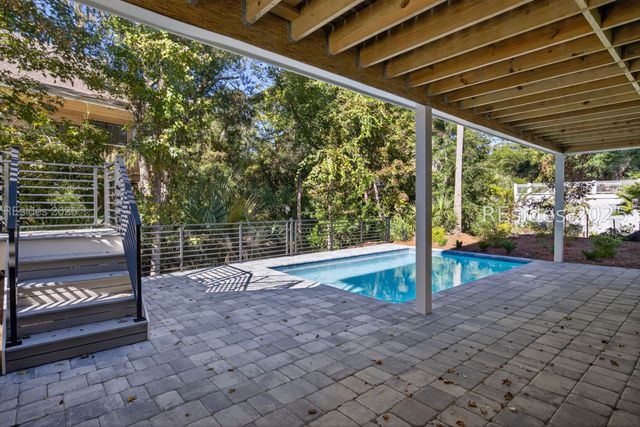110 Shell Midden Ln, Hilton Head Island, SC 29928