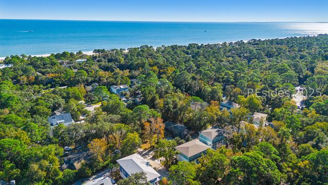 110 Shell Midden Ln, Hilton Head Island, SC 29928