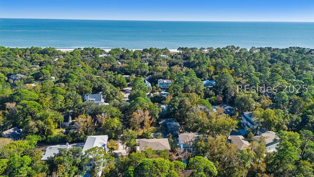 110 Shell Midden Ln, Hilton Head Island, SC 29928