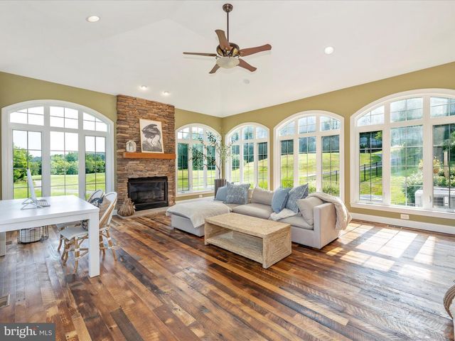 3300 DORNOCH DR, Reisterstown, MD 21136