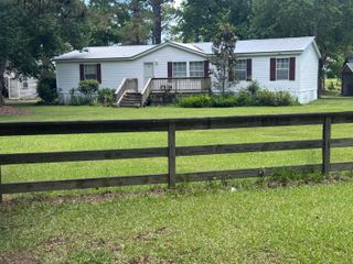 13 Wee Hope Loop, Walterboro, SC 29488