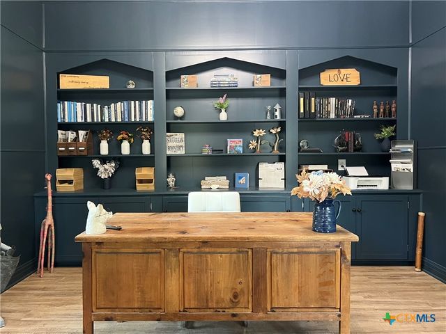 109 Pasadena Drive, Victoria, TX 77904