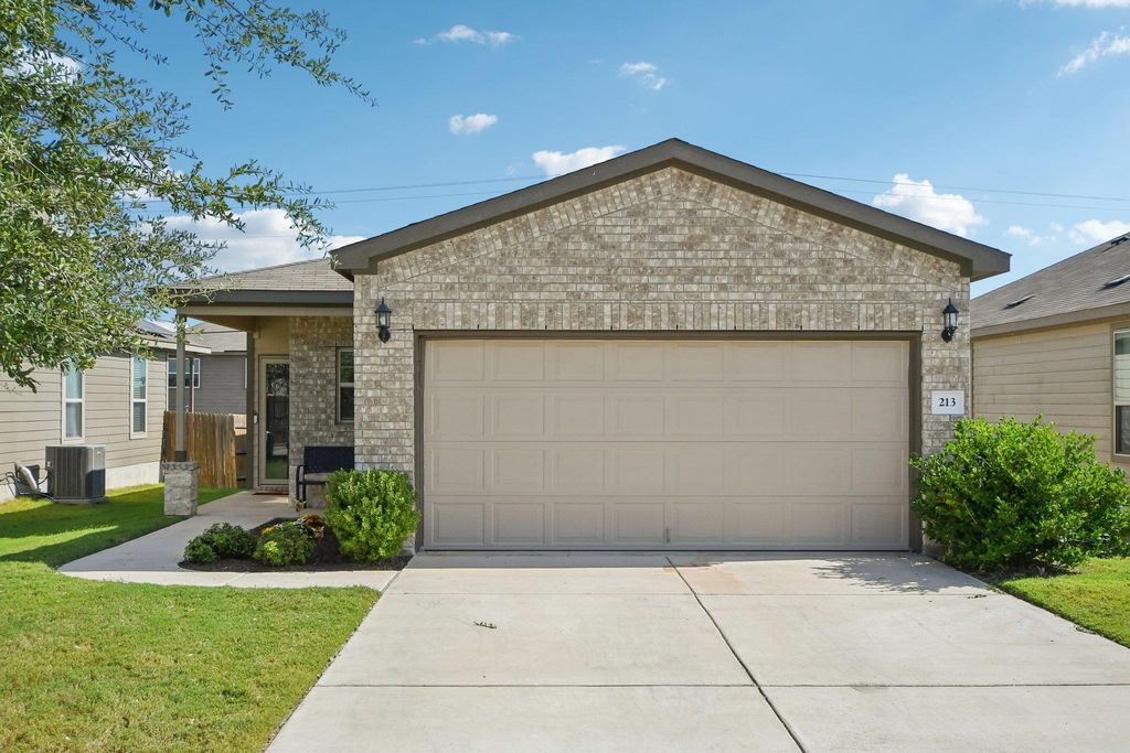 213 Ibis Falls LOOP, Jarrell, TX 76537