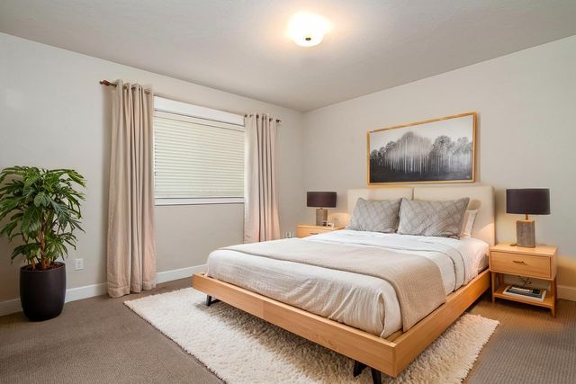 346 Stoneridge Avenue, Ashland, OR 97520