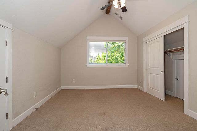 346 Stoneridge Avenue, Ashland, OR 97520