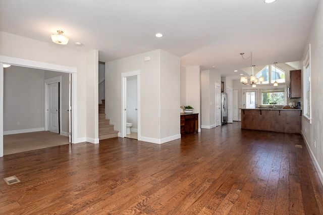 346 Stoneridge Avenue, Ashland, OR 97520
