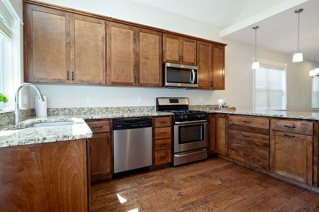346 Stoneridge Avenue, Ashland, OR 97520