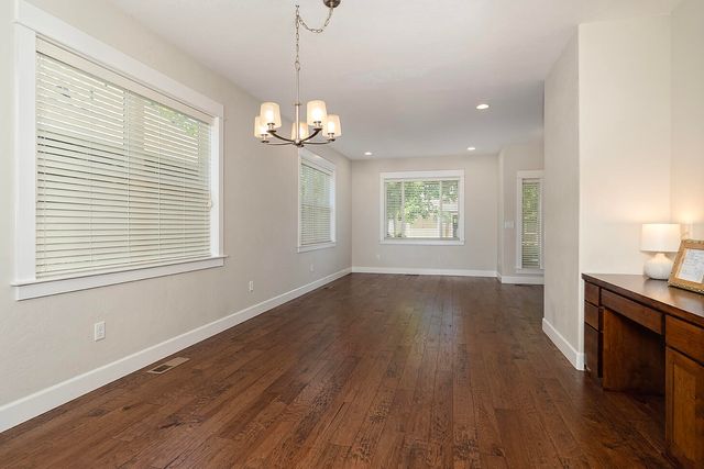 346 Stoneridge Avenue, Ashland, OR 97520