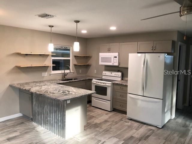 3631 N 4TH AVENUE N, St Petersburg, FL 33713