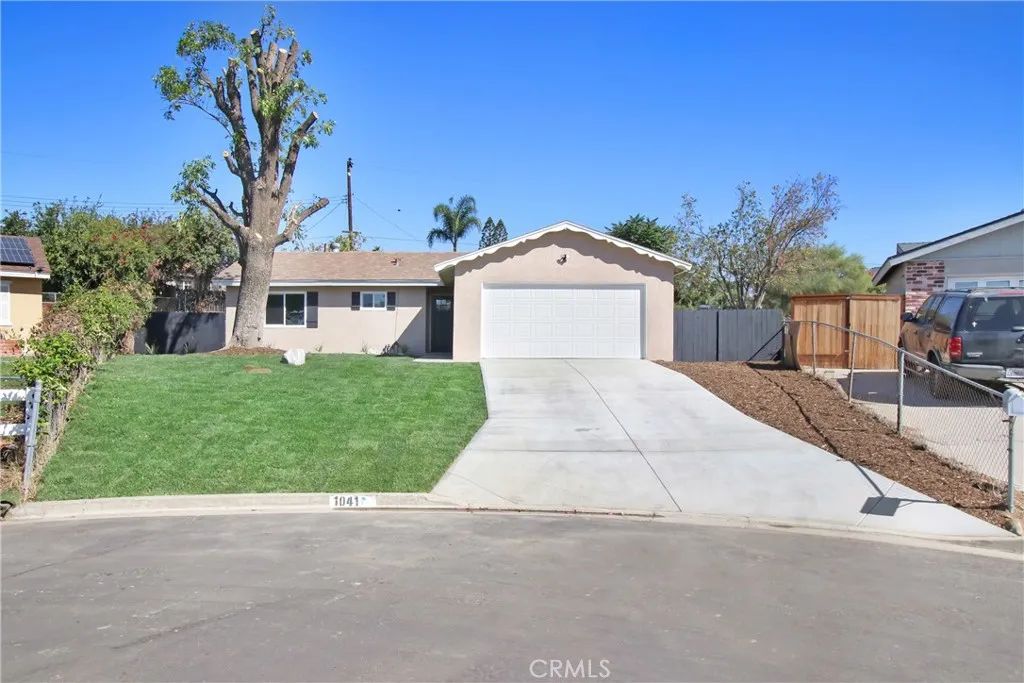 1041 Lori Court, Norco, CA 92860
