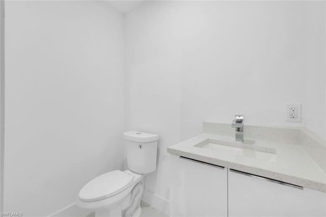 3435 Enterprise Ave Ste 4, Naples, FL 34104