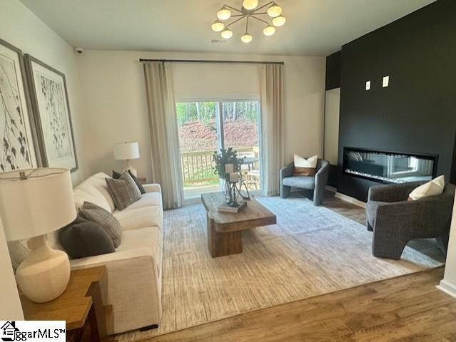 64 Broad River Way, Greenville, SC 29607