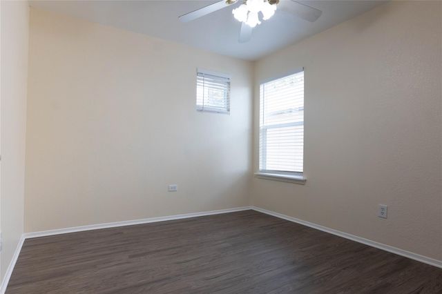 1705 Sylvia LN, Round Rock, TX 78681