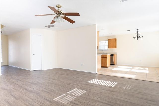 1705 Sylvia LN, Round Rock, TX 78681