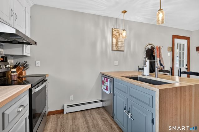 27 Park Street, Stafford, CT 06076