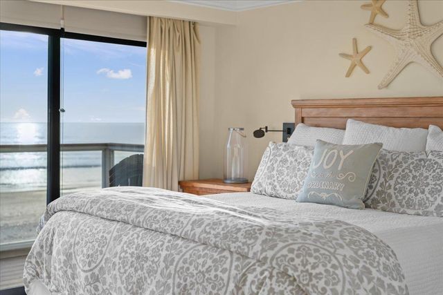 220 Beach Drive, Aptos, CA 95003