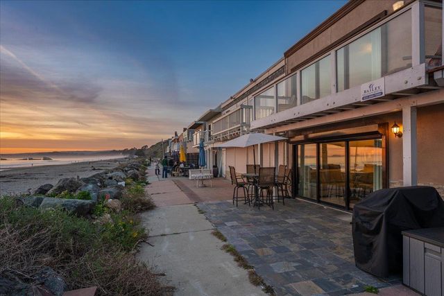 220 Beach Drive, Aptos, CA 95003