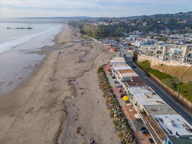 220 Beach Drive, Aptos, CA 95003