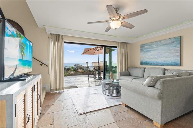 220 Beach Drive, Aptos, CA 95003