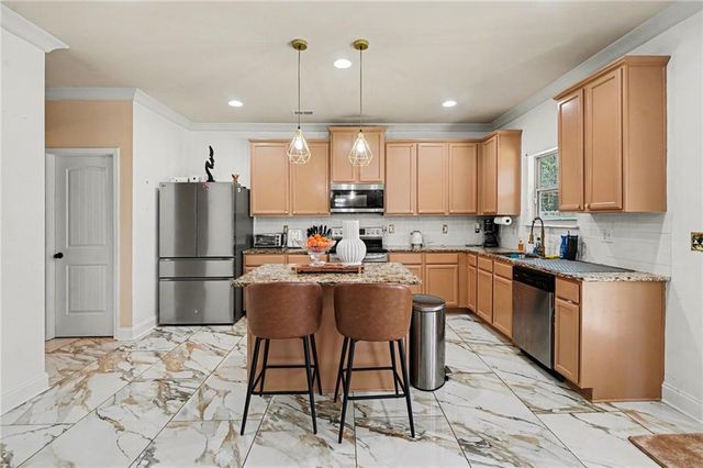 1406 Stone Ridge Court, Hampton, GA 30228