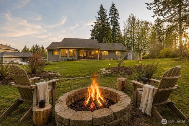18727 55th Street SE, Snohomish, WA 98290