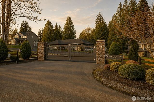 18727 55th Street SE, Snohomish, WA 98290