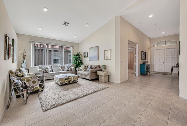 8479 Marsala Way, Boynton Beach, FL 33472