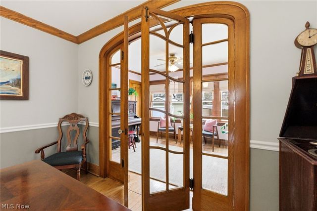 2080 Mars Avenue, Lakewood, OH 44107