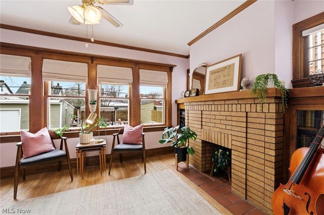 2080 Mars Avenue, Lakewood, OH 44107