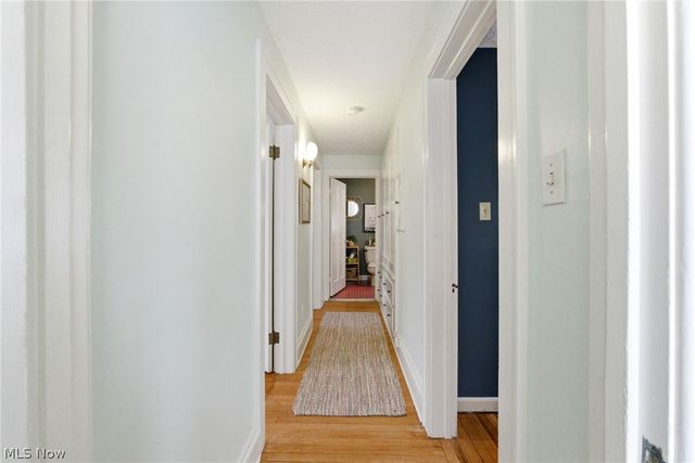 2080 Mars Avenue, Lakewood, OH 44107