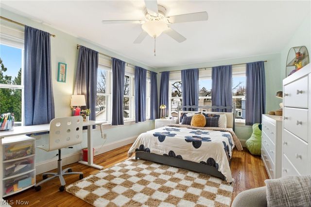 2080 Mars Avenue, Lakewood, OH 44107