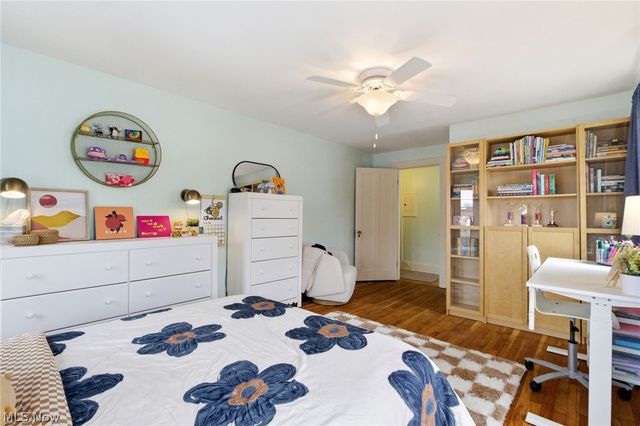 2080 Mars Avenue, Lakewood, OH 44107