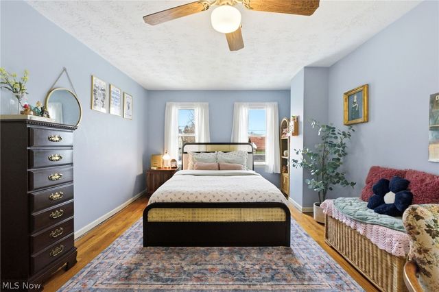 2080 Mars Avenue, Lakewood, OH 44107