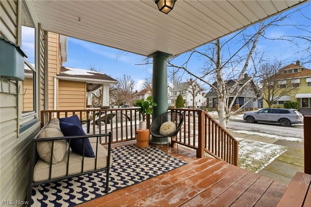 2080 Mars Avenue, Lakewood, OH 44107