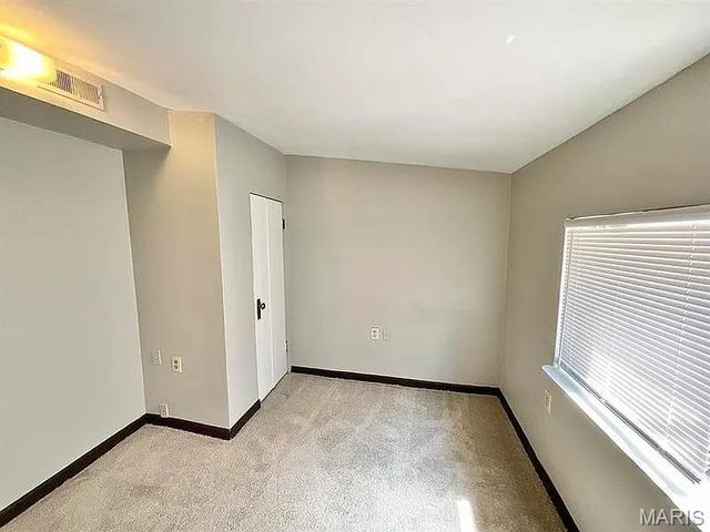 517 Mascoutah Avenue, Belleville, IL 62220
