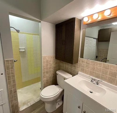 517 Mascoutah Avenue, Belleville, IL 62220